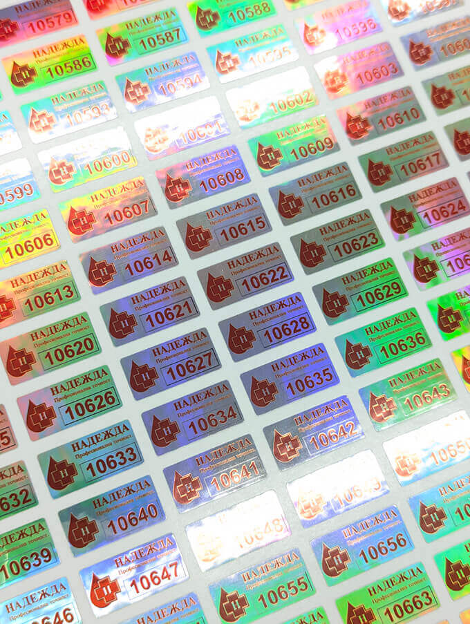 Голографические наклейки + печать красным